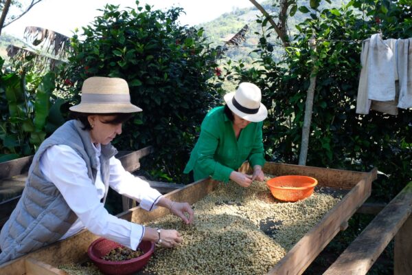 Productoras de café en Nicaragua, Martha y Ana Albir